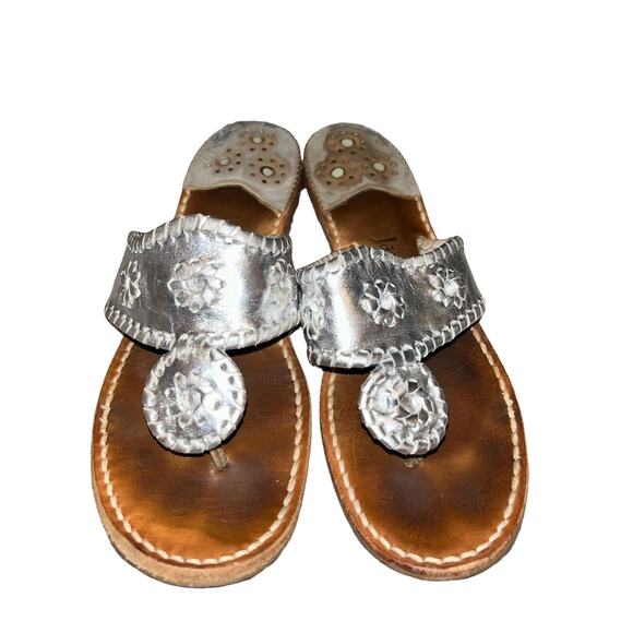 Jack Rogers Silver Flats‎ Size 7M Thong Style - Comfy and Cute! - Picture 1 of 9